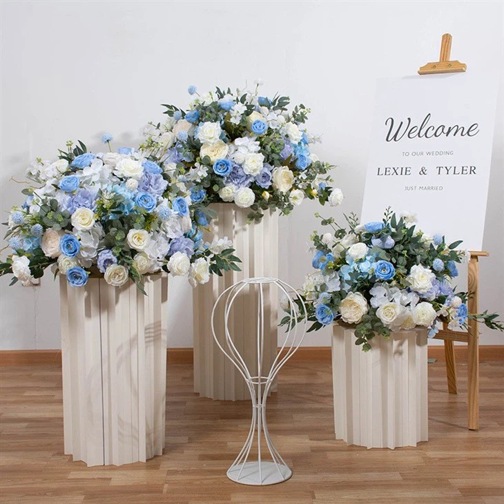 Artificial wedding table centerpiece manufacture